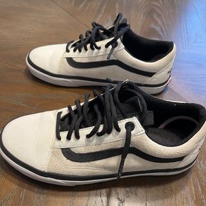Vans Old Skool MTE DX North Face collab